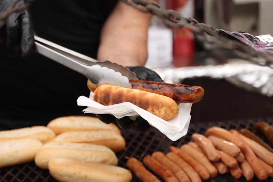 Market Predictions: What Financial Analysts Expect This Year